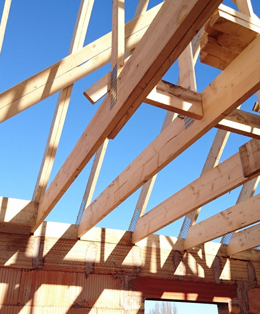 fabrication et pose de charpente à Yzeures-sur-Creuse en Indre-et-Loire 37